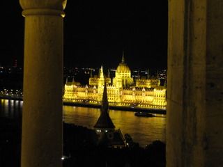 4 DIAS EN BUDAPEST - Blogs de Hungria - Dia 3 Zona de Buda, Plaza de los Heroes, Baños Szechenyi. (51)