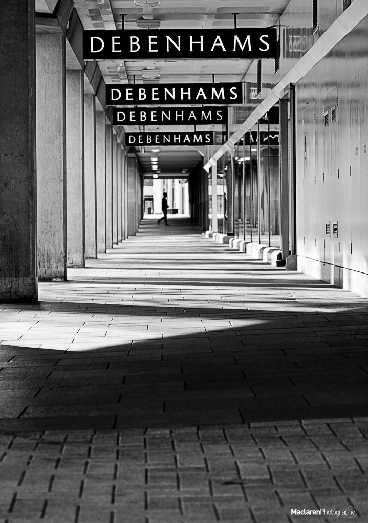 IMAGE: http://i1209.photobucket.com/albums/cc395/MaclarenPhotography/_MG_6898.jpg