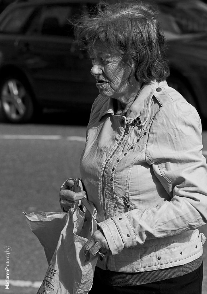 IMAGE: http://i1209.photobucket.com/albums/cc395/MaclarenPhotography/_MG_7202.jpg