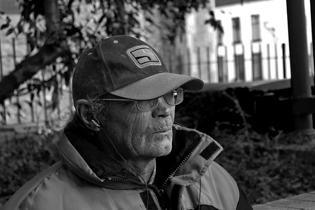 IMAGE: http://i1209.photobucket.com/albums/cc395/MaclarenPhotography/_MG_9135BW.jpg