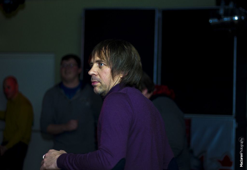 IMAGE: http://i1209.photobucket.com/albums/cc395/MaclarenPhotography/_MG_9998.jpg