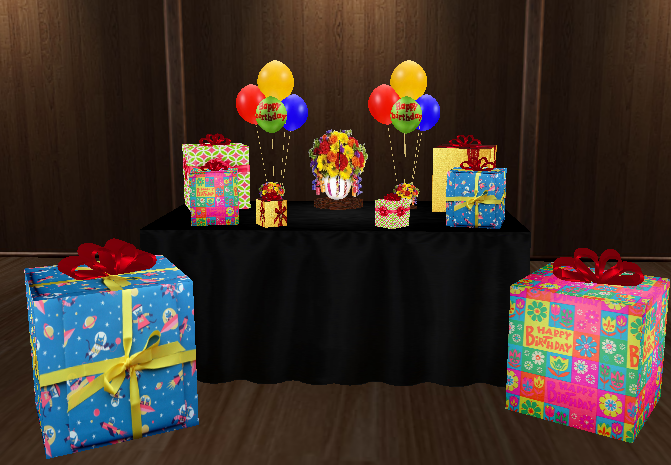  photo BirthdayGiftTable_zps3861664a.png